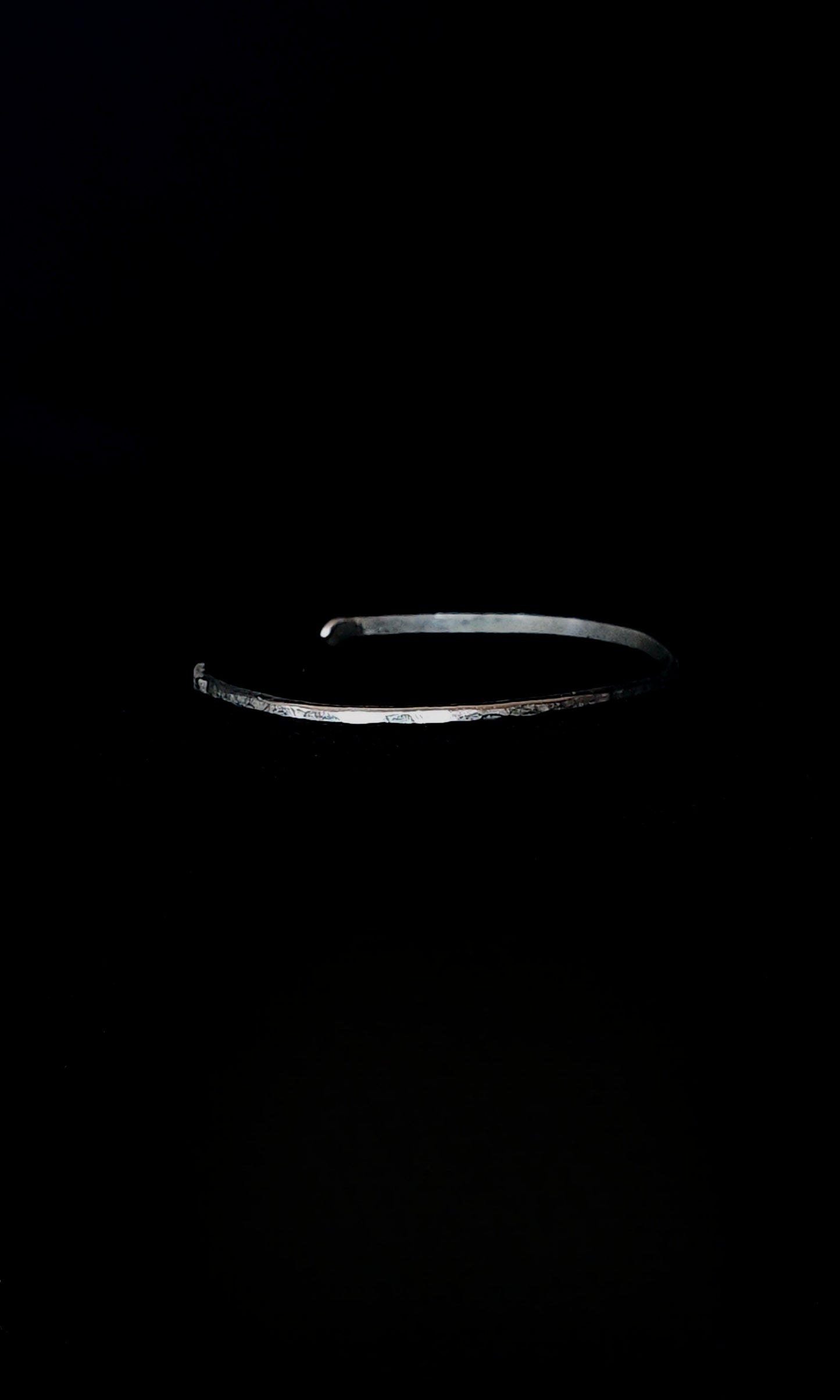 Dainty Hammered Cuff